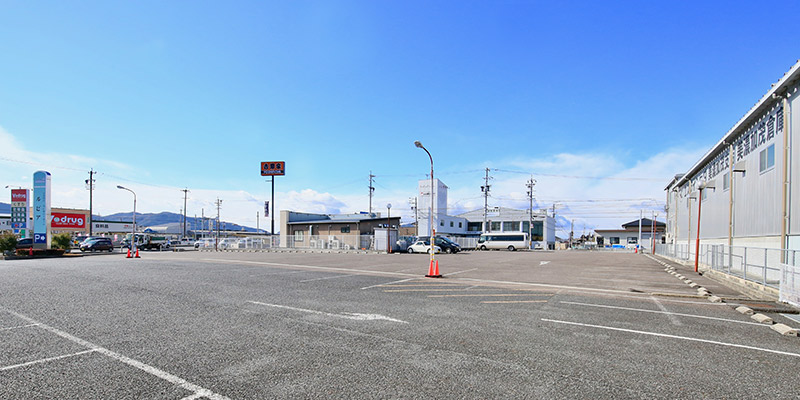 可茂葬祭ルピア-専用駐車場